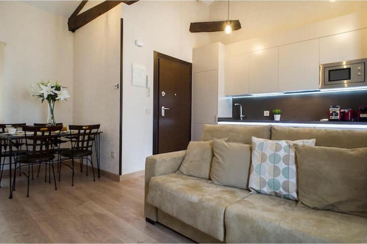 Premium Apartment La Latina 1. Salamanca Esterno foto